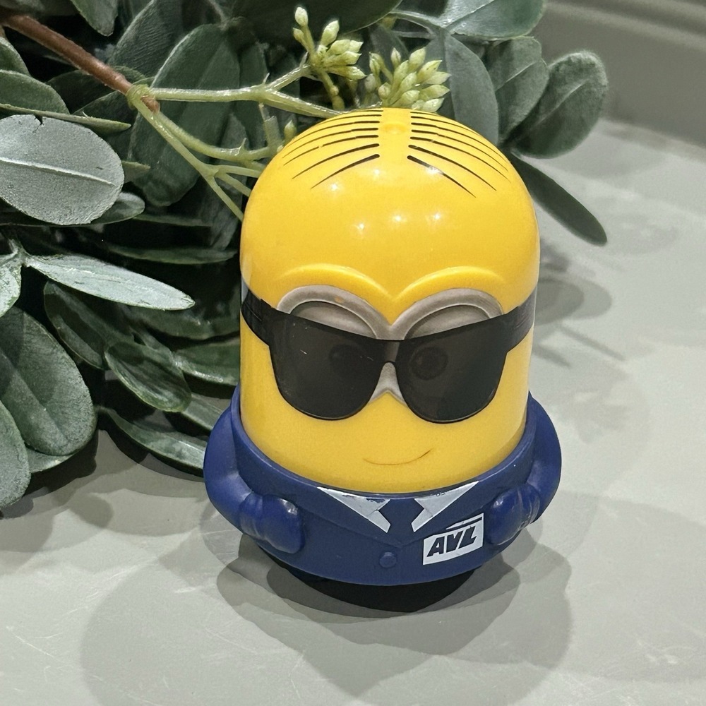 2024 McDONALD'S Despicable Me 4 Dreamworks Minions HAPPY MEAL‎ TOY
